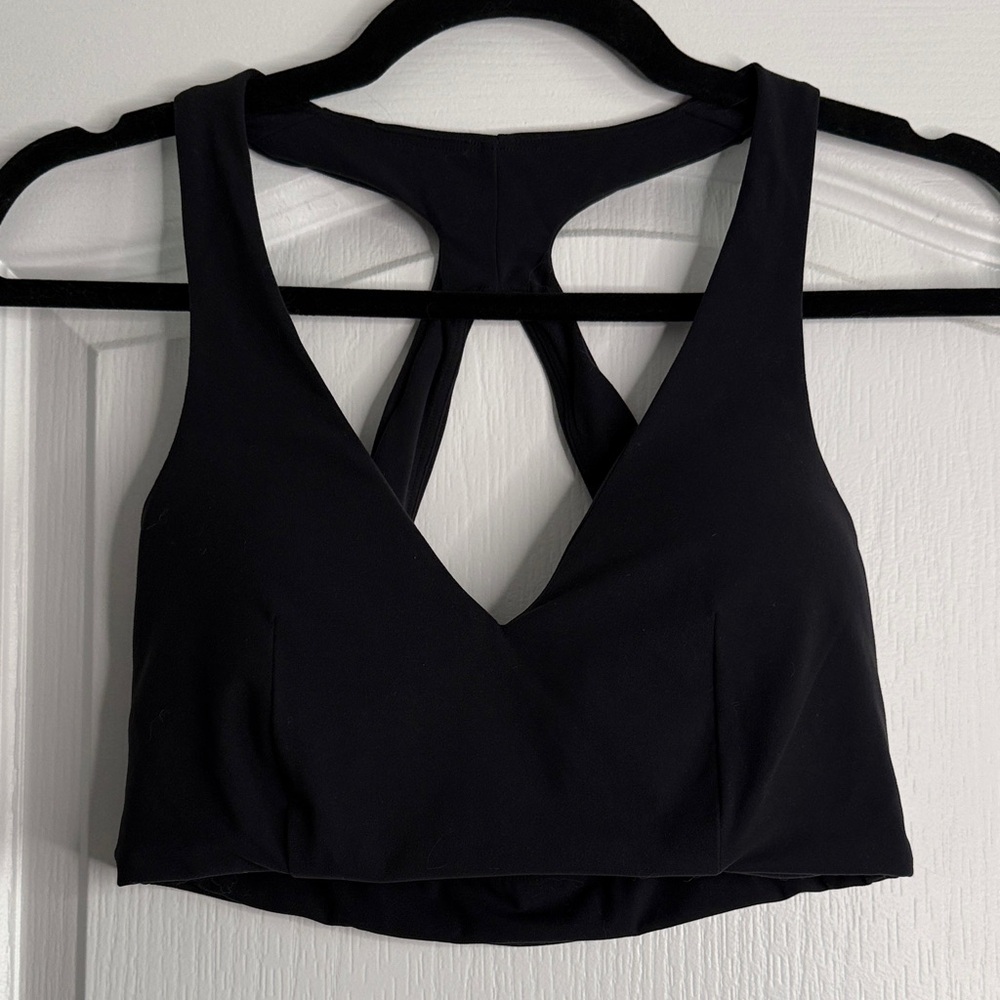 Sports Bra in Black Small
